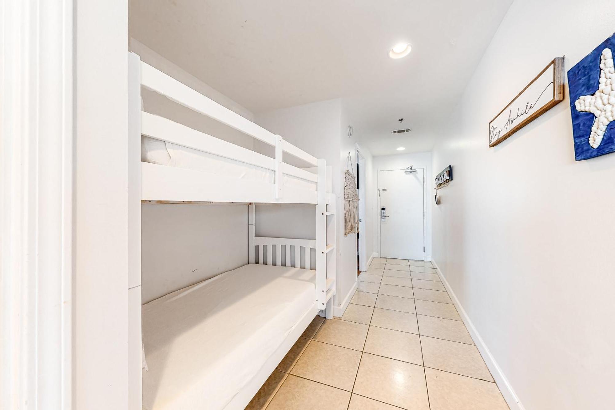 The Splash And East 2 Holiday home *